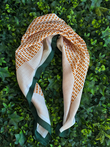 Lenço Acetinado Estampado