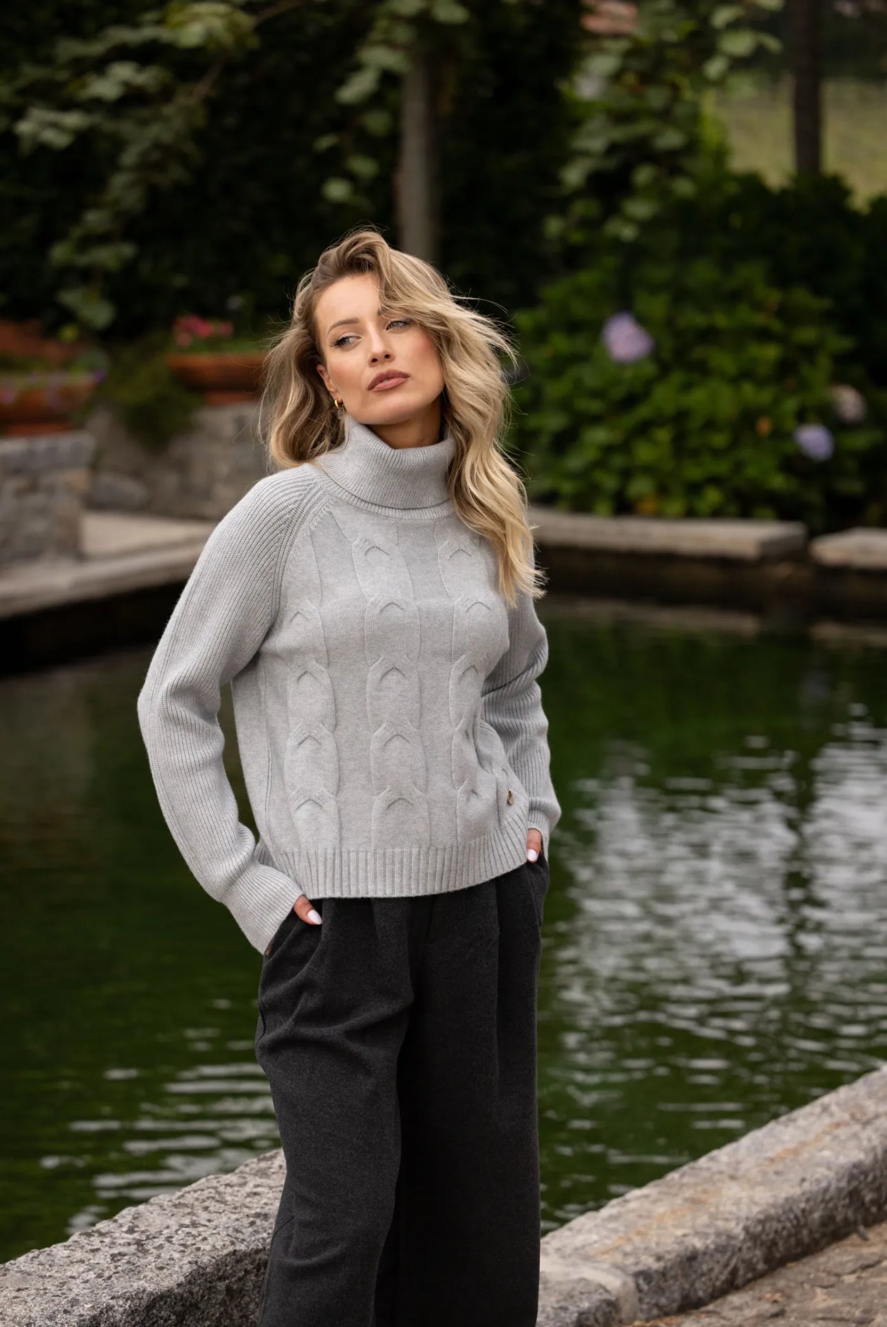 Camisola Gola Tangled