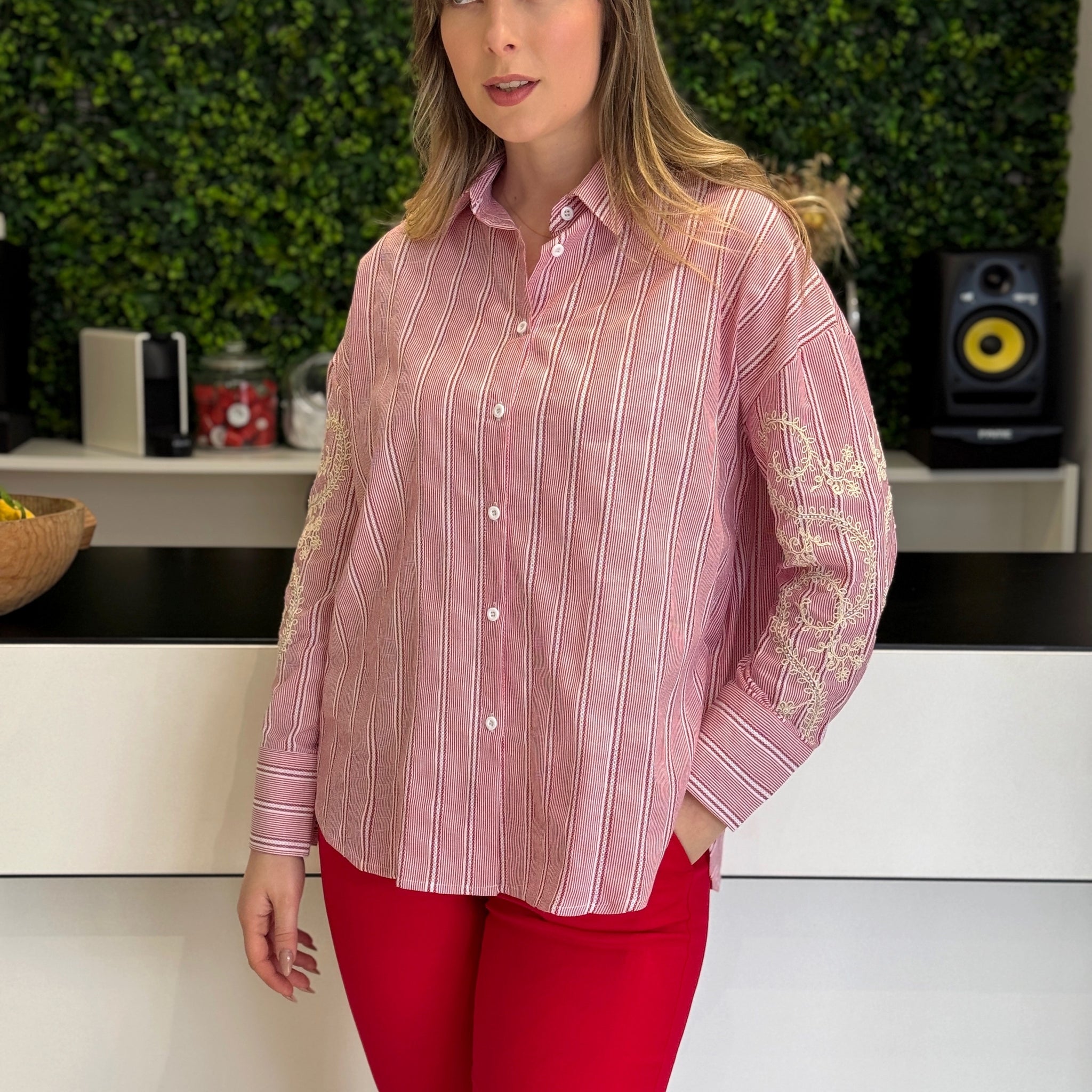 Camisa Bordado Mangas